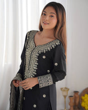 Wedding Wear Black Color Heavy Chinnon Silk Suit Set For Girls