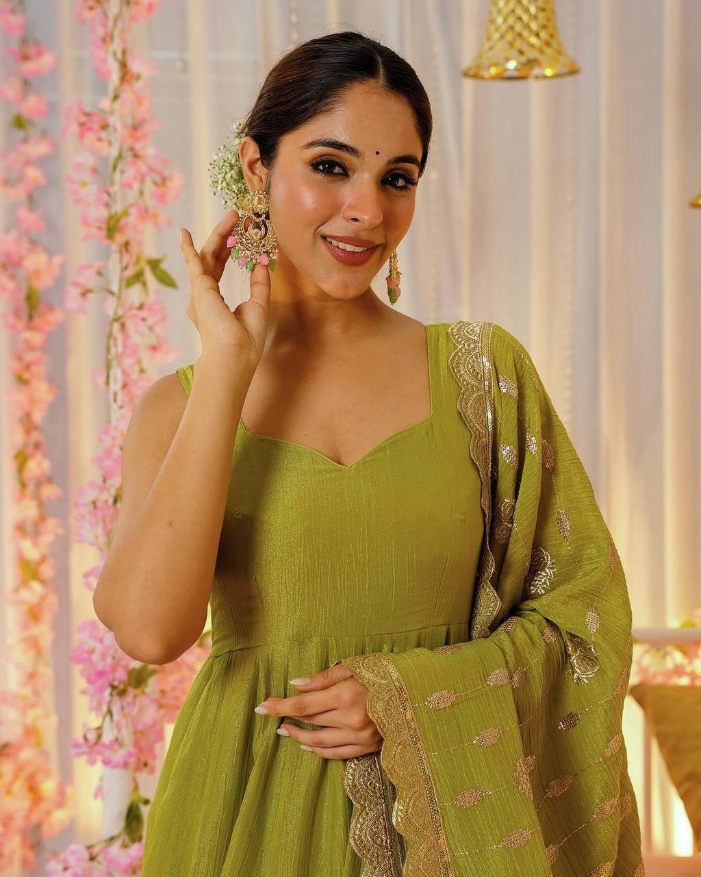 Wedding Wear Green Color Heavy Chinnon Silk Gown For Girls