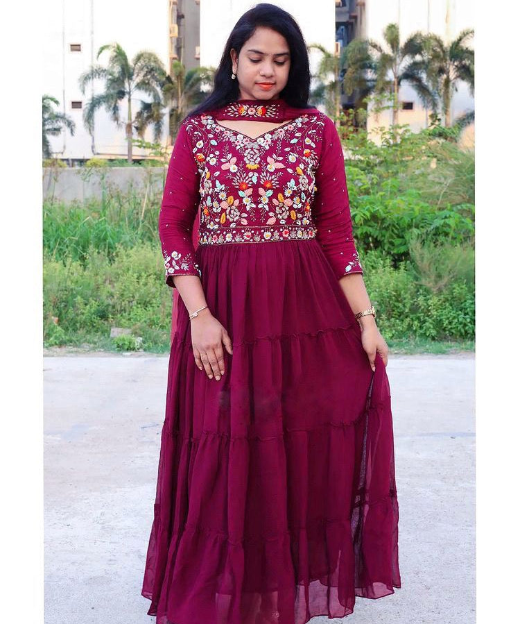 Attractive_Designer_Multi_Color_Anarkali_Layered_Gown_Collection_1_5ab6665a-f0ca-4265-b331-7bb4e04846e4.jpg