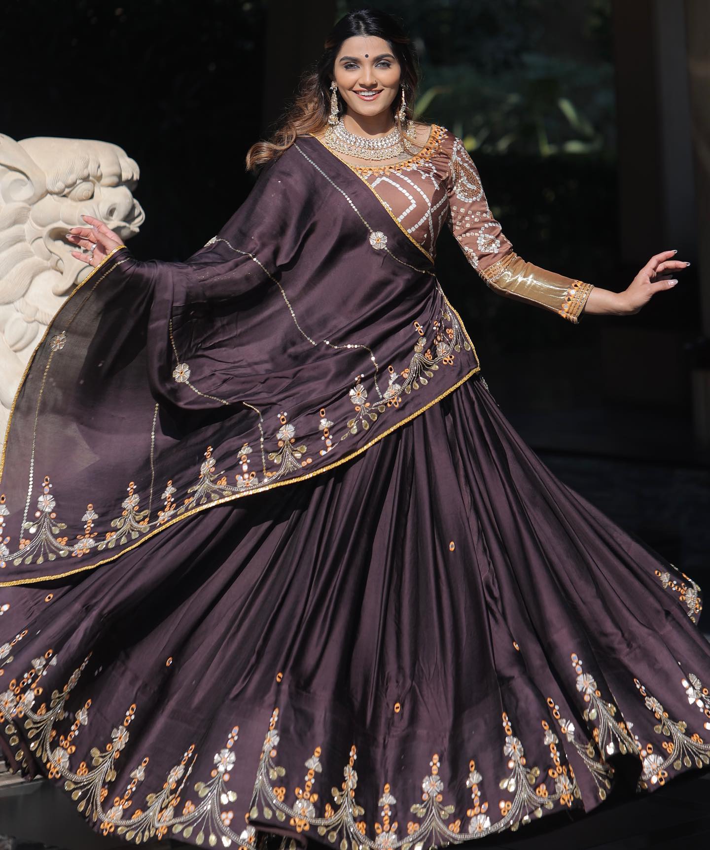 Best_Regular_Navratri_Wear_Heavy_Mirror_Work_Lehenga_1_21b4702f-ecb3-4c5c-b5e6-11ad36a8f364.jpg
