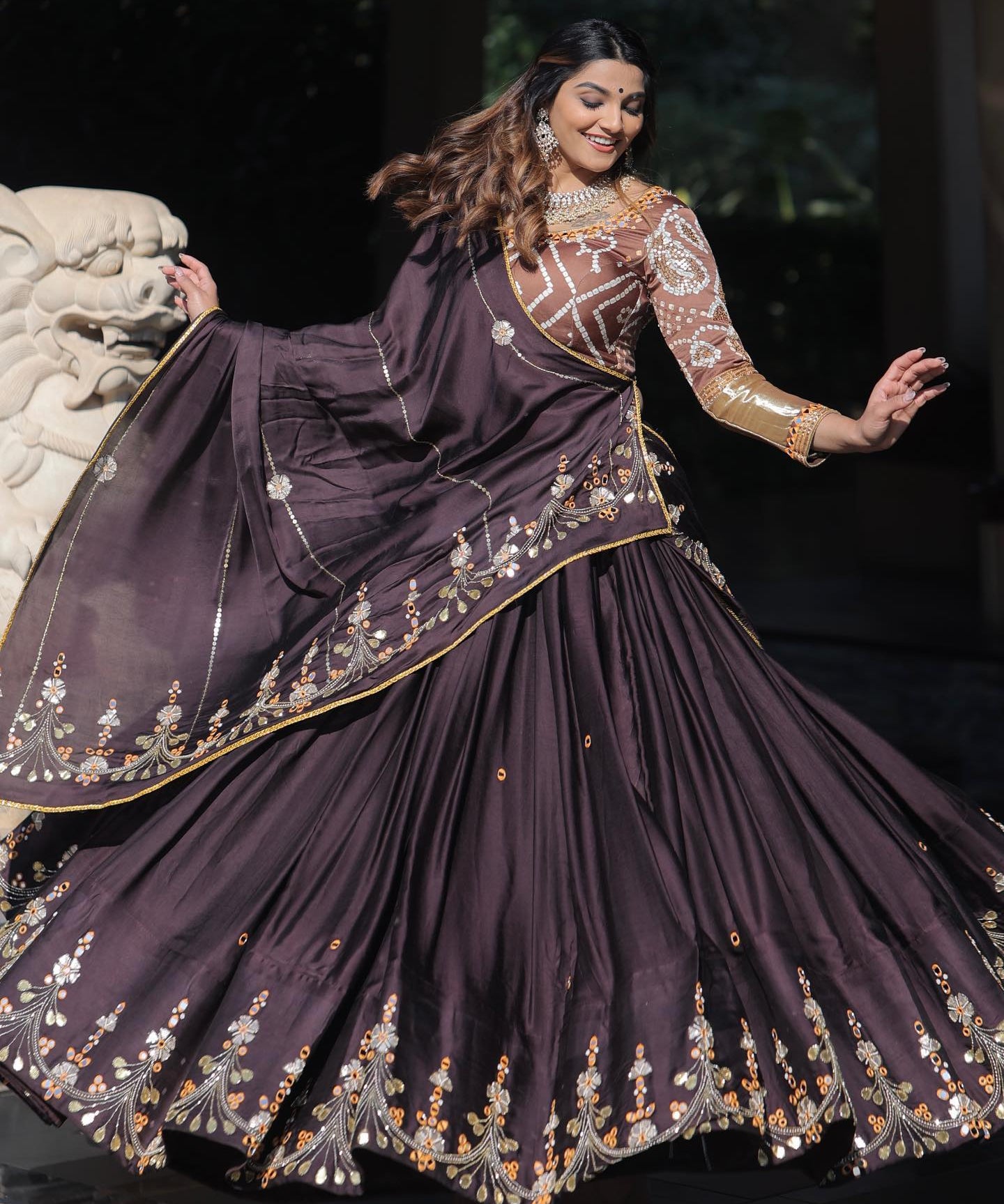Best_Regular_Navratri_Wear_Heavy_Mirror_Work_Lehenga_2_1617d487-5f70-4808-a8d8-48b48bfc193e.jpg