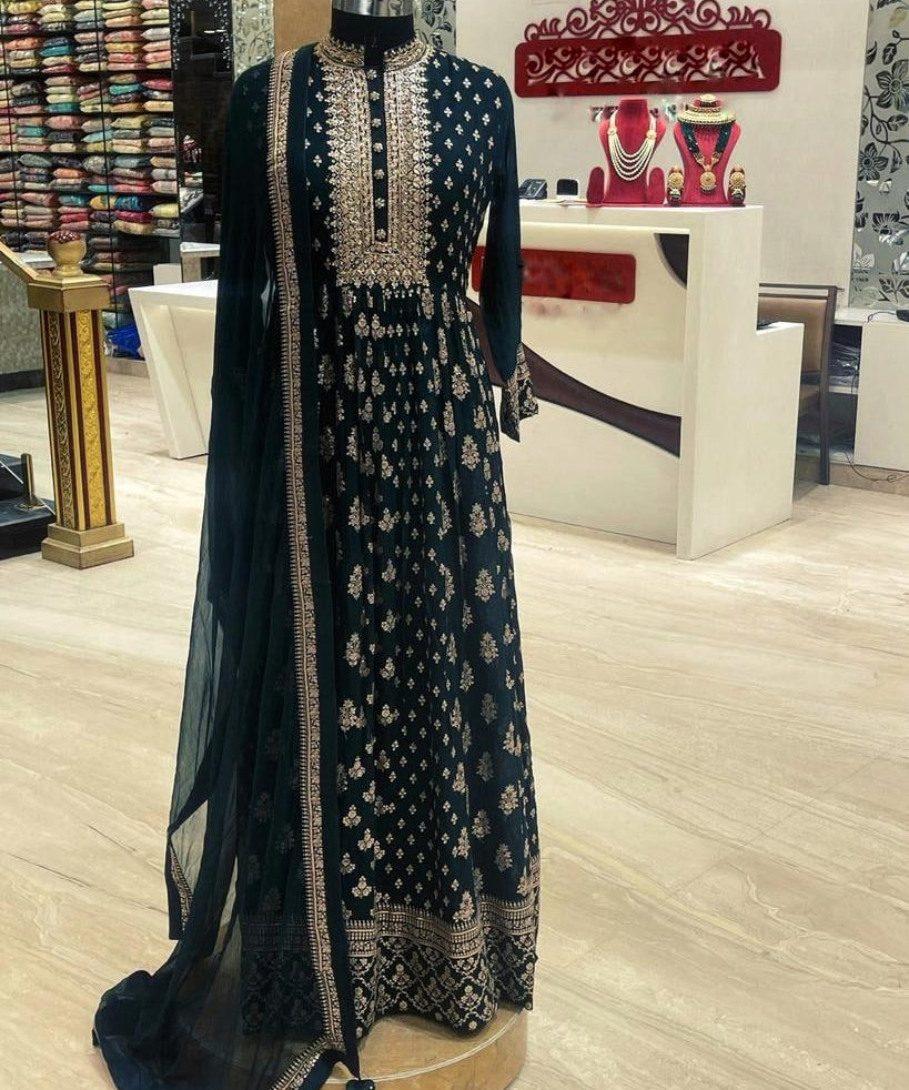 Blissful_Heavy_Green_Georgette_Gown_With_Dupatta_d4afe56d-58ee-46b5-bdcd-75eec6da208c.jpg