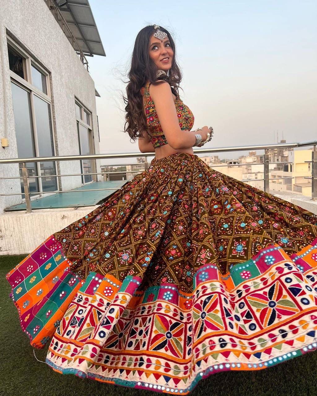 Graceful Printed Hand Work Lehenga Choli For Navratri
