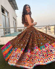 Graceful Printed Hand Work Lehenga Choli For Navratri