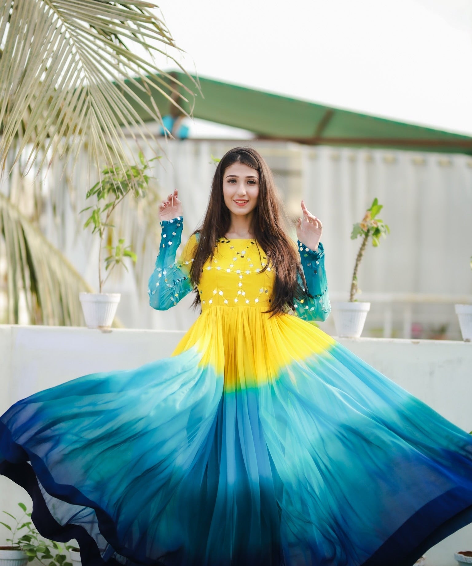 Multi_Color_Party_Wear_Anarkali_Gown_Online_Designs_1_a6371f6b-e9bd-4803-bf6c-b82225e14798.jpg