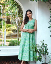 Green Printed Sleeveless Long Dress for Women