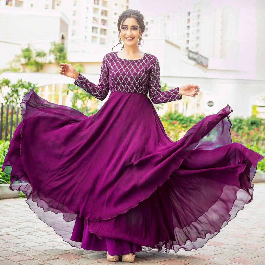 Pinkgeorgetteumbrellafalirgown_2_6b84ed40-d7d9-4a93-8bca-9f18f22e7c18.jpg