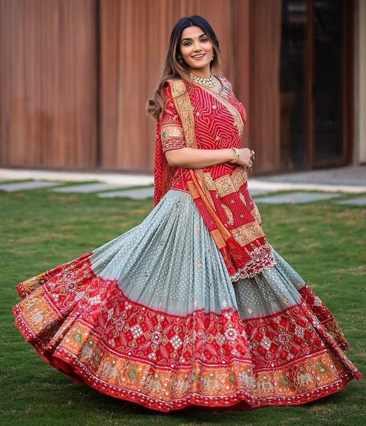Stylish_Navratri_Silk_Lehenga_Choli_For_Women_35f8736d-80eb-4a47-b325-6e07a8003400.jpg