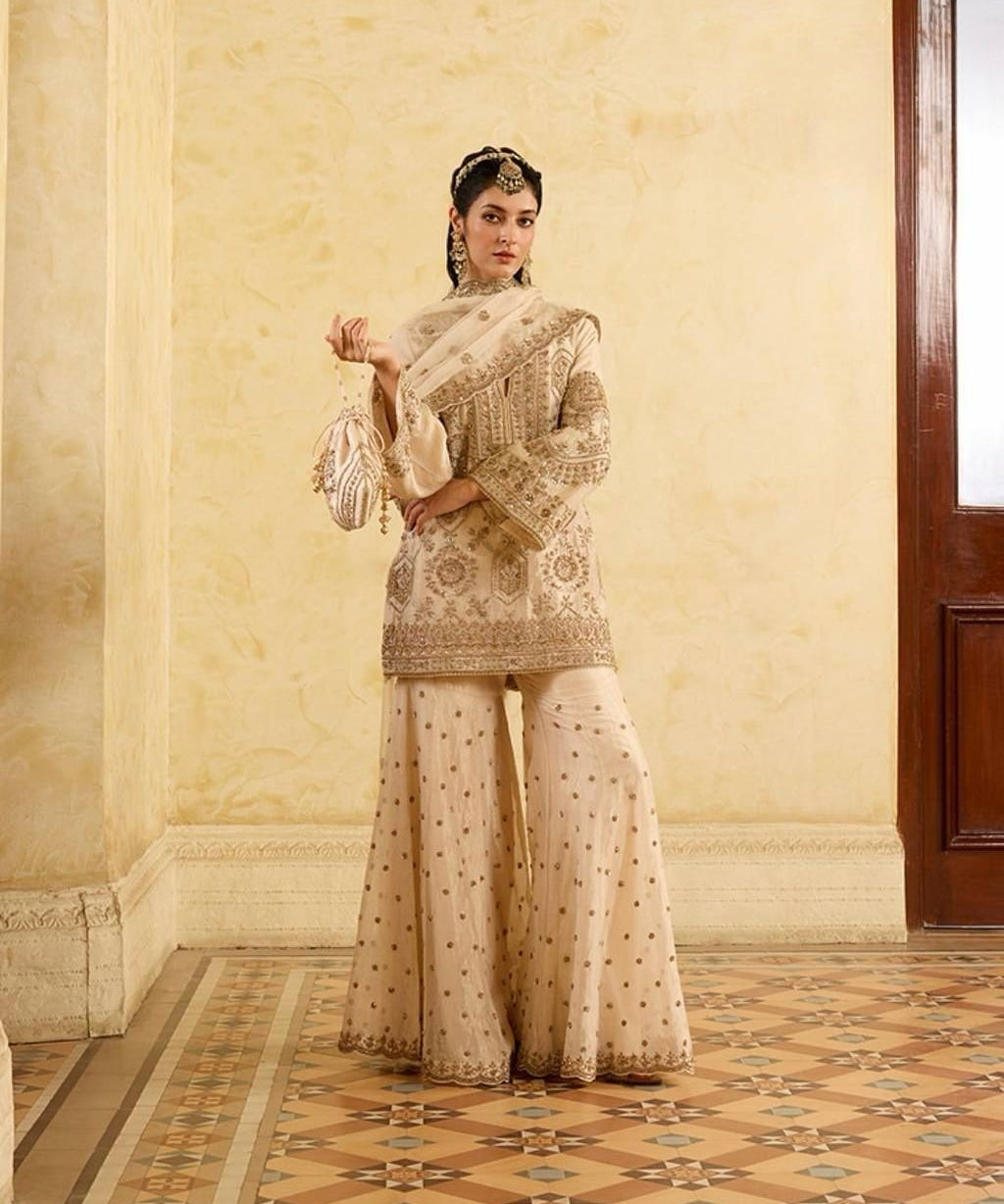 Wedding_Wear_Cream_Color_Chinon_Silk_Wear_For_Girls.jpg