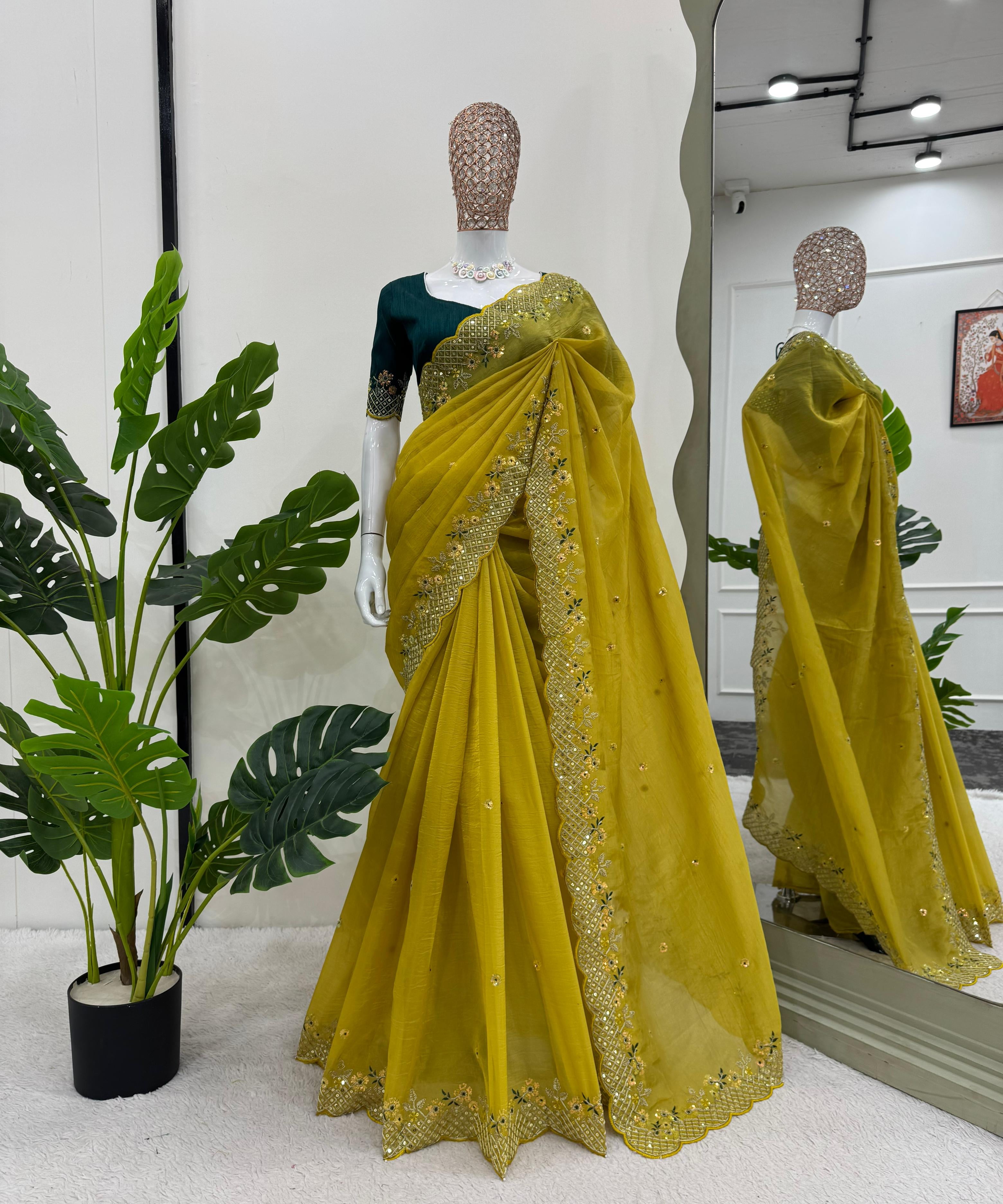 Wedding_Wear_Green_Color_Crunchy_Silk_Saree_For_Girls.jpg
