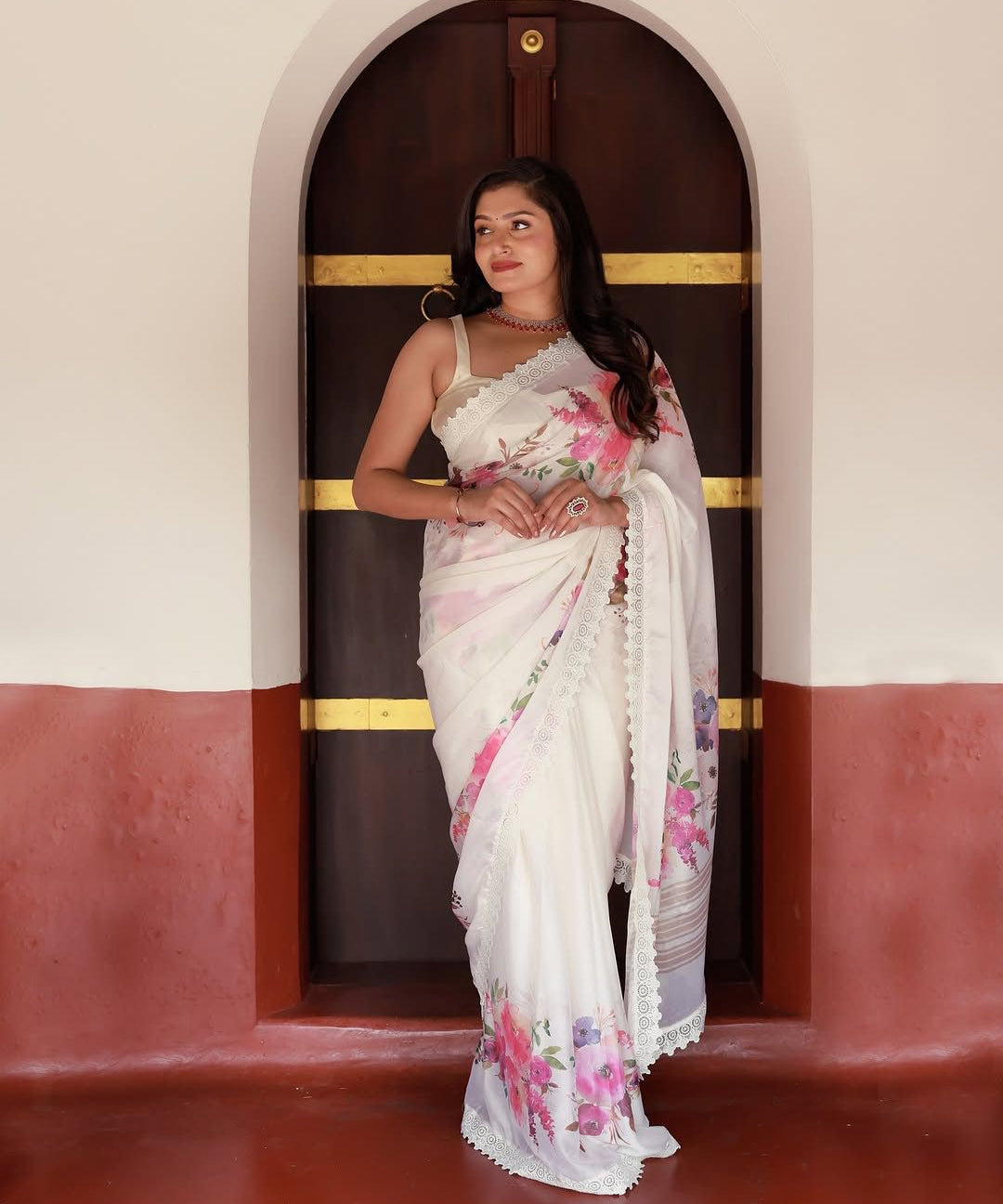 Wedding_Wear_White_Color_Faux_Georgette_Saree_For_Girls.jpg