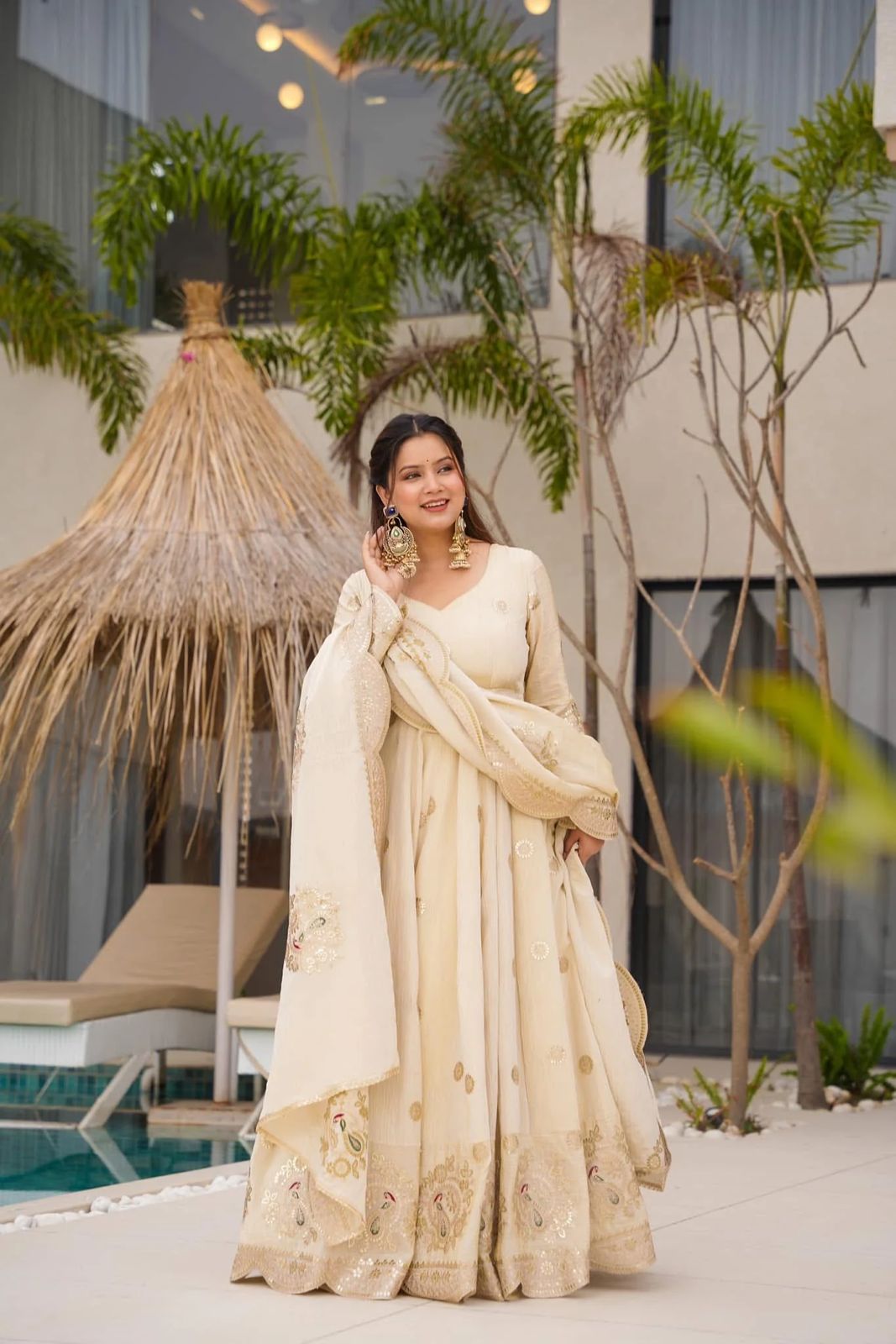 Wedding Wear White Color Georgette Gown For Girls
