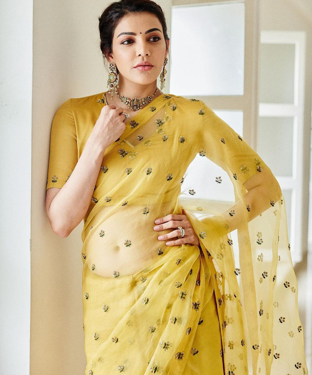 Wedding_Wear_Yellow_Color_Havy_Chanderi_Silk_Saree_For_Women.jpg
