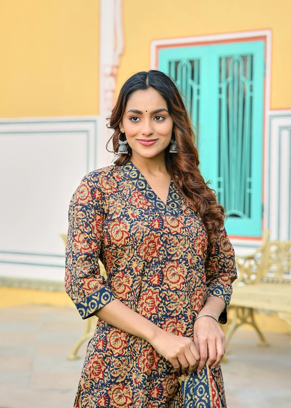 Elegant Navy & Maroon Printed Kurta Pant Set