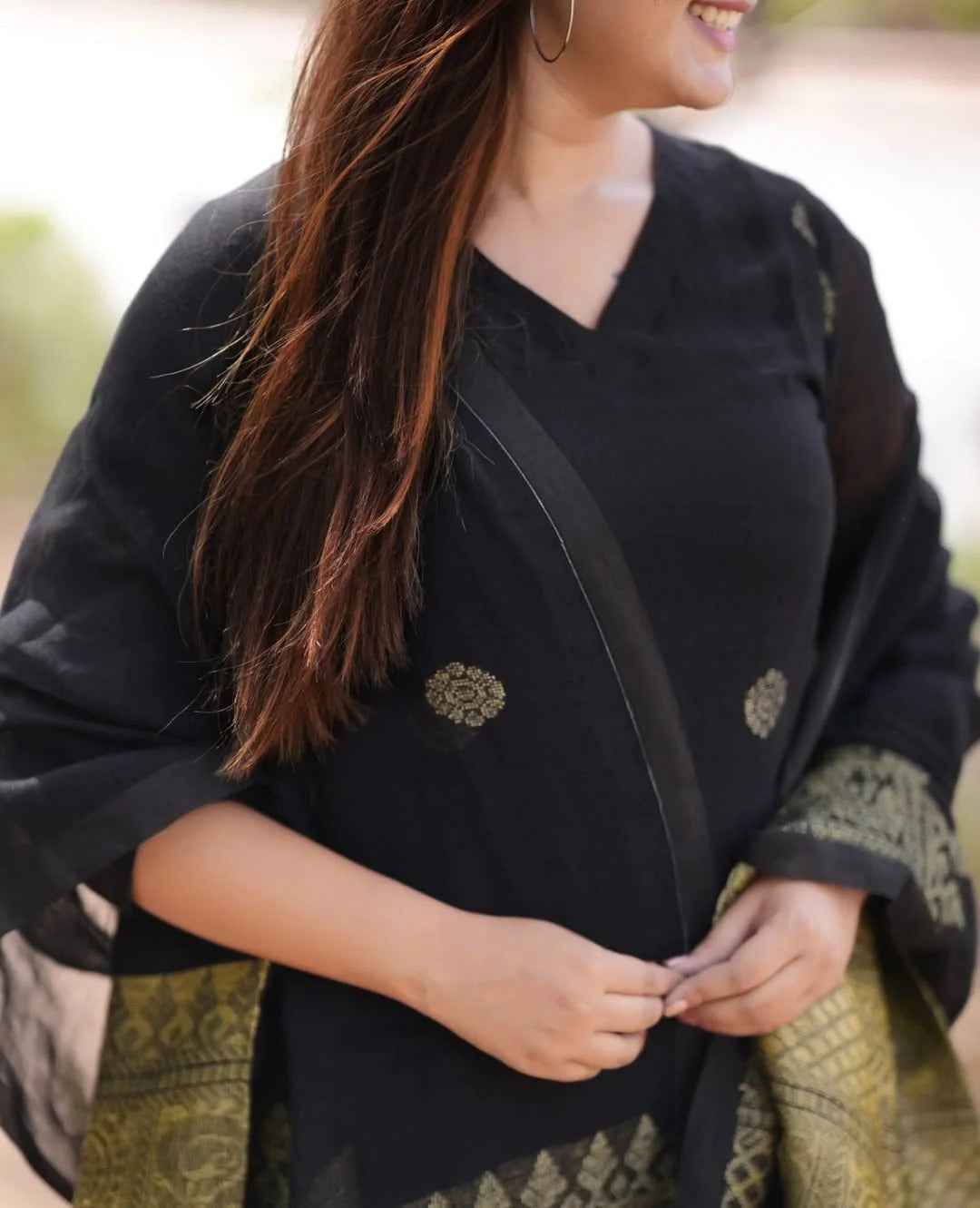 Black Linen Jamdani Banasri Kurta Set
