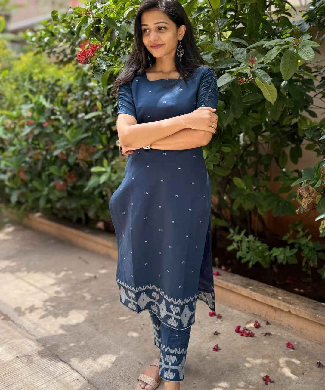 Midnight Elora Kurta Set