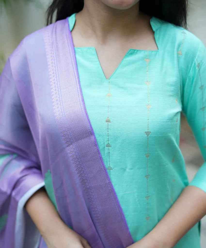 Mint Bloom Kurti Set – Raw Slub Silk Charm