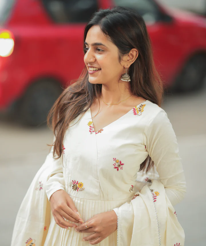 Mahiya Off White Mul Cotton Anarkali With Dupatta & Pant