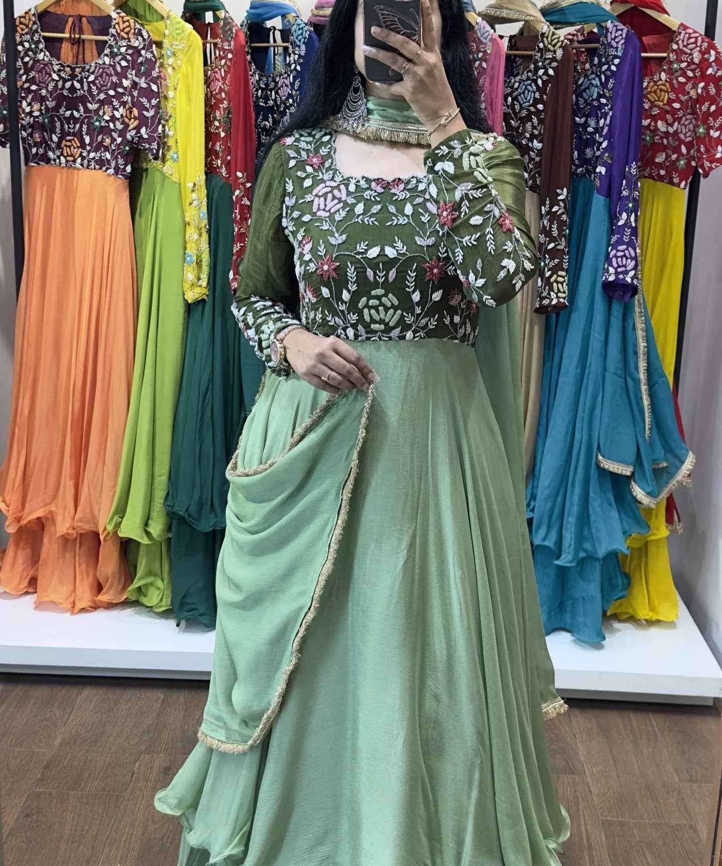 Nitya – Mehendi Green & Light Green