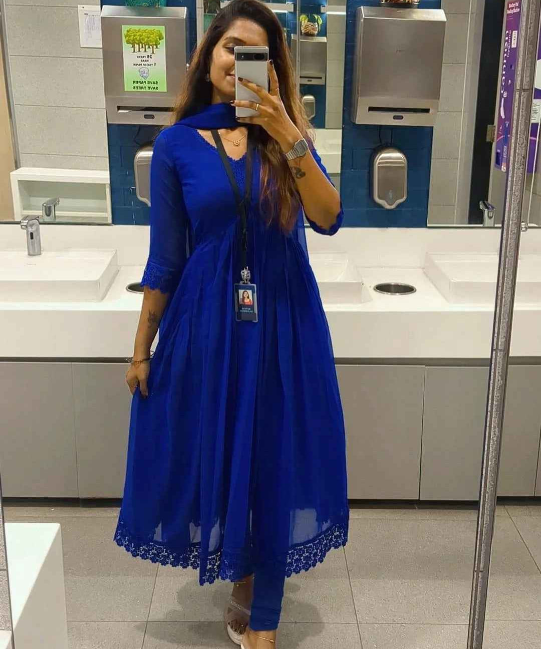 Beautiful Pure Georgette Kurti With Dupatta