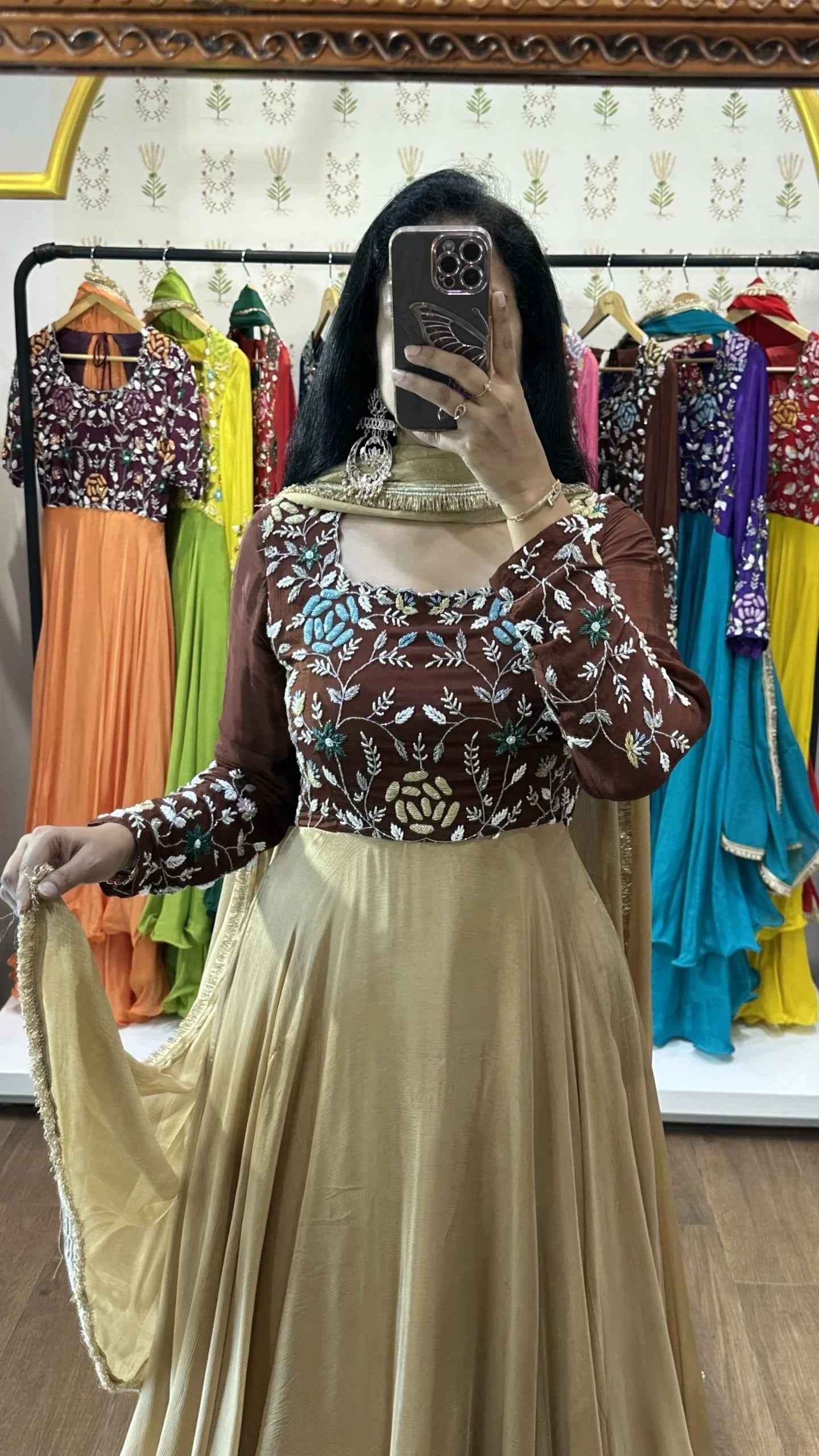 Nitya – Maroon & Cream