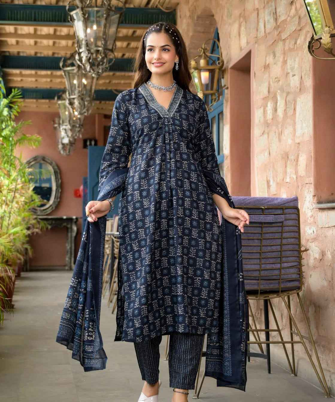 Royal Sapphire Pure Viscose Set