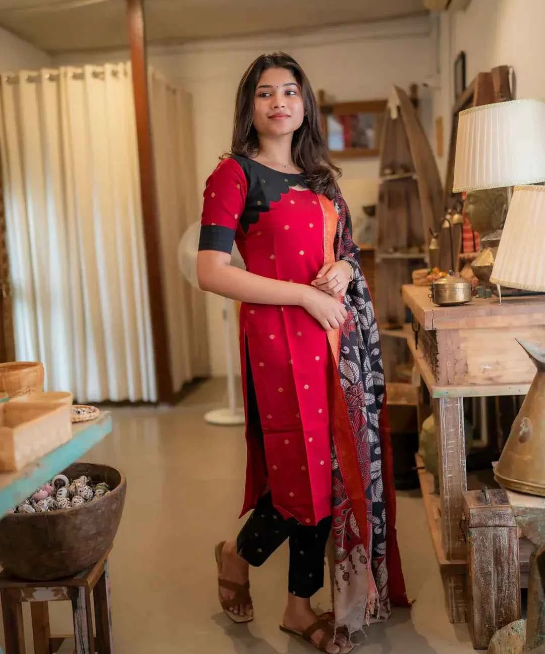 RAWSILK KURTA PANT WITH KALAMKARI DUPATTA