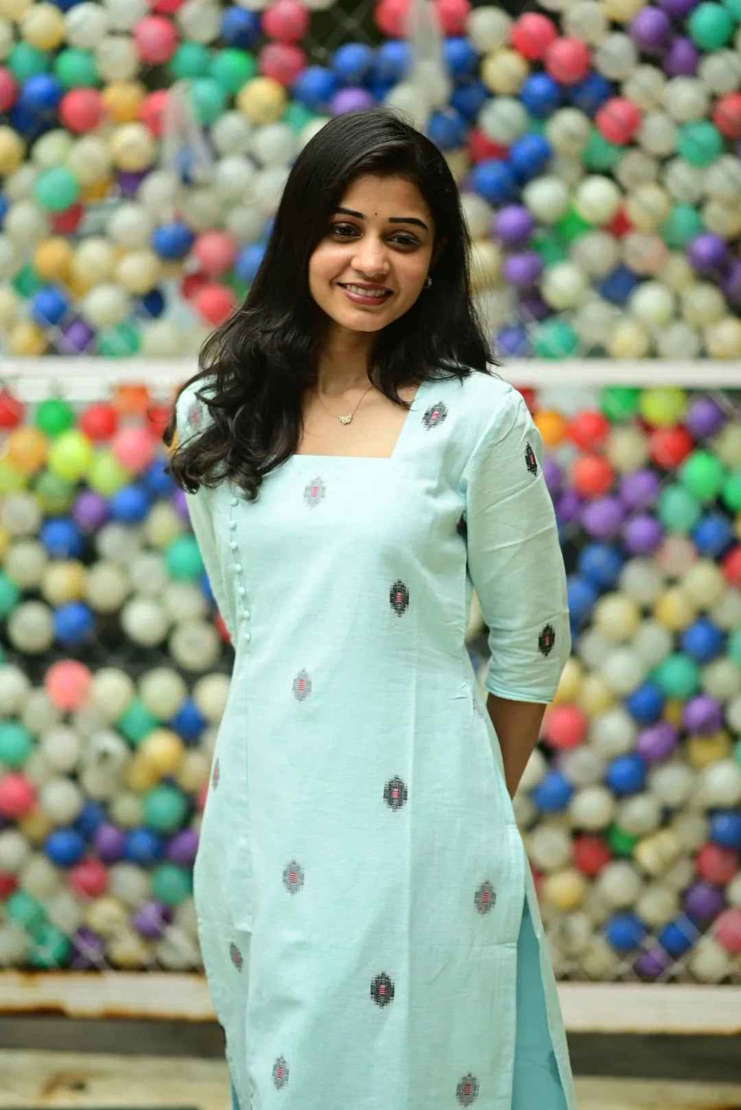 Aqua Threads