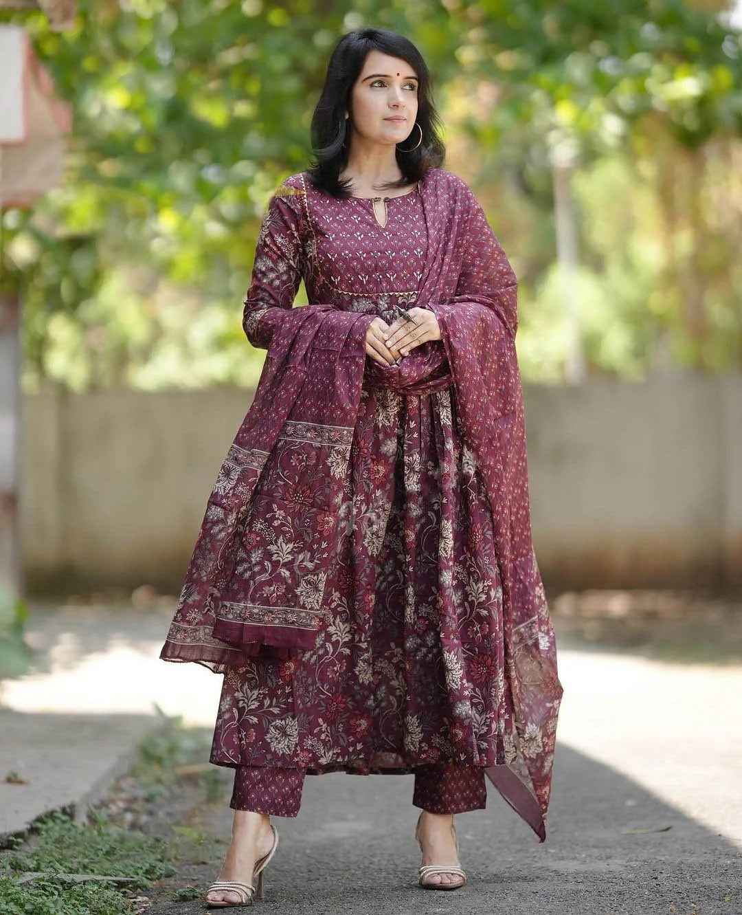 Plum Garden Pure Viscose Suit Set