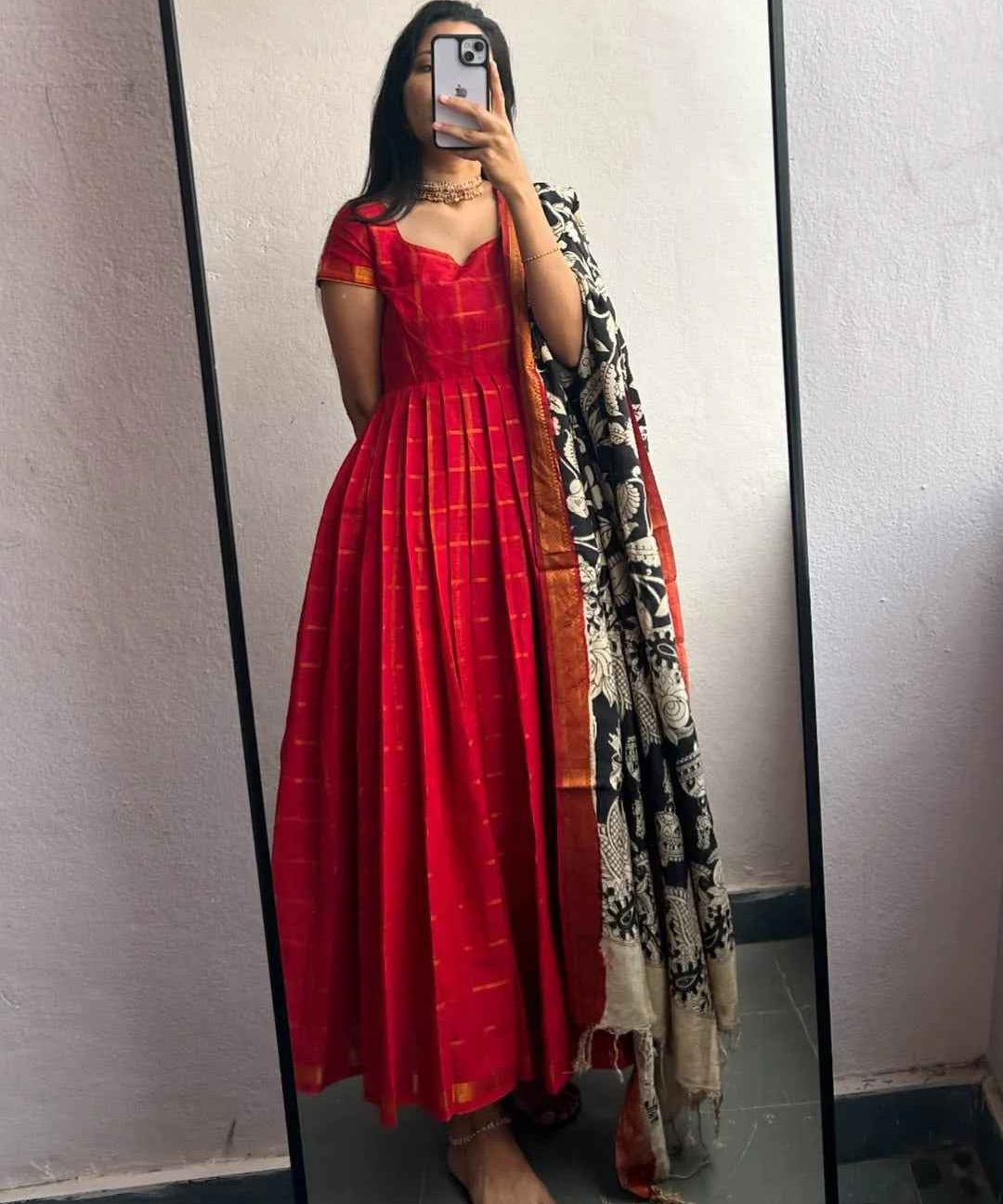 Sharanya Flared Kurta & Dupatta