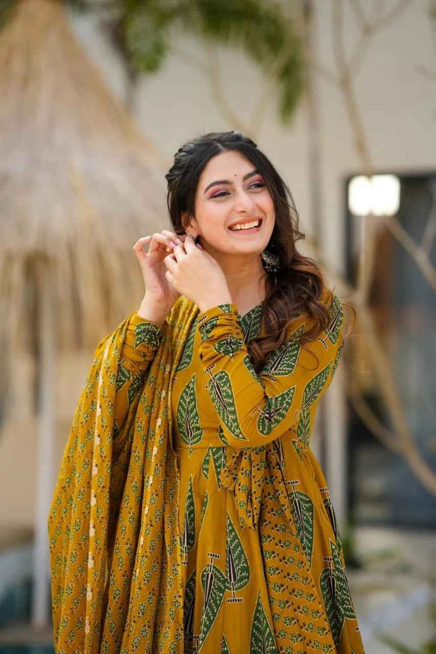 Golden Bloom Anarkali Cotton Set