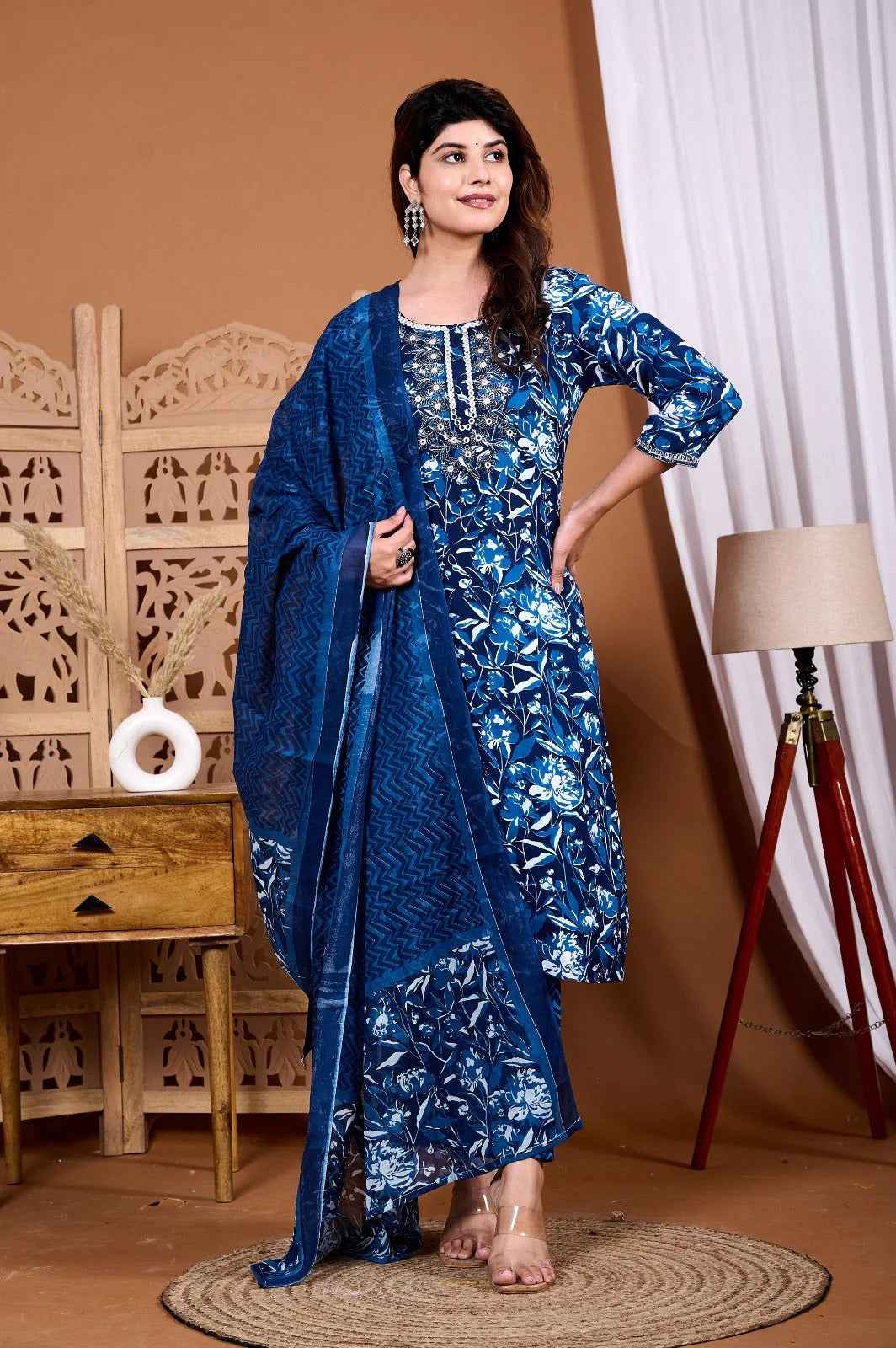 Nilofer Bloom Rayon Suit Set