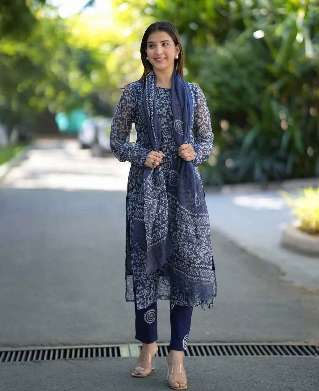 Radiate Charm Baatik Print Breezy Handblock Kota Doriya Set