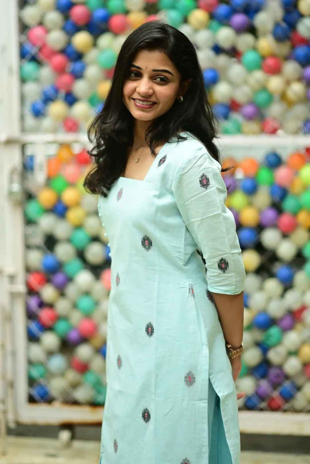 Aqua Threads