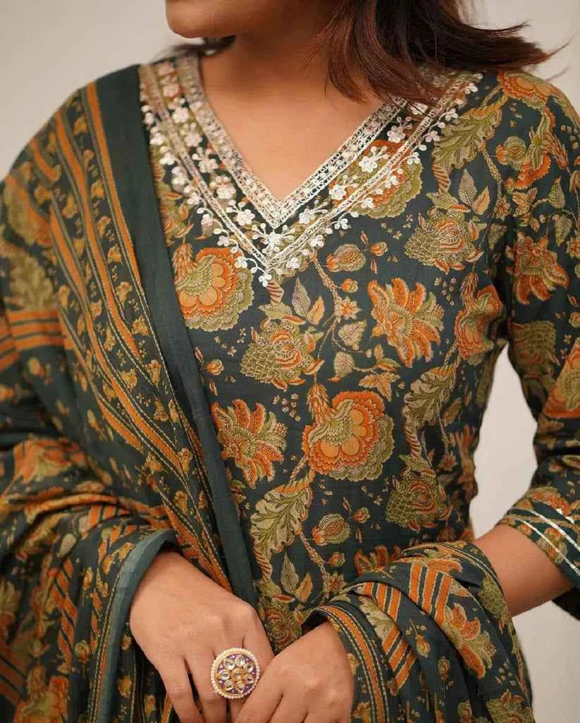 Royal Mehfil Suit Set