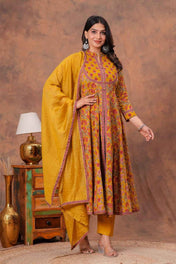 Gulaabo Charm Handblock Suit Set