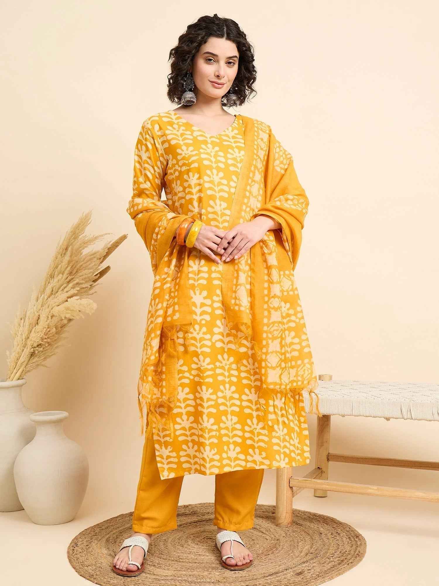 Women€™s Viscose Yellow Straight Kurta and Pant Set with Dupatta