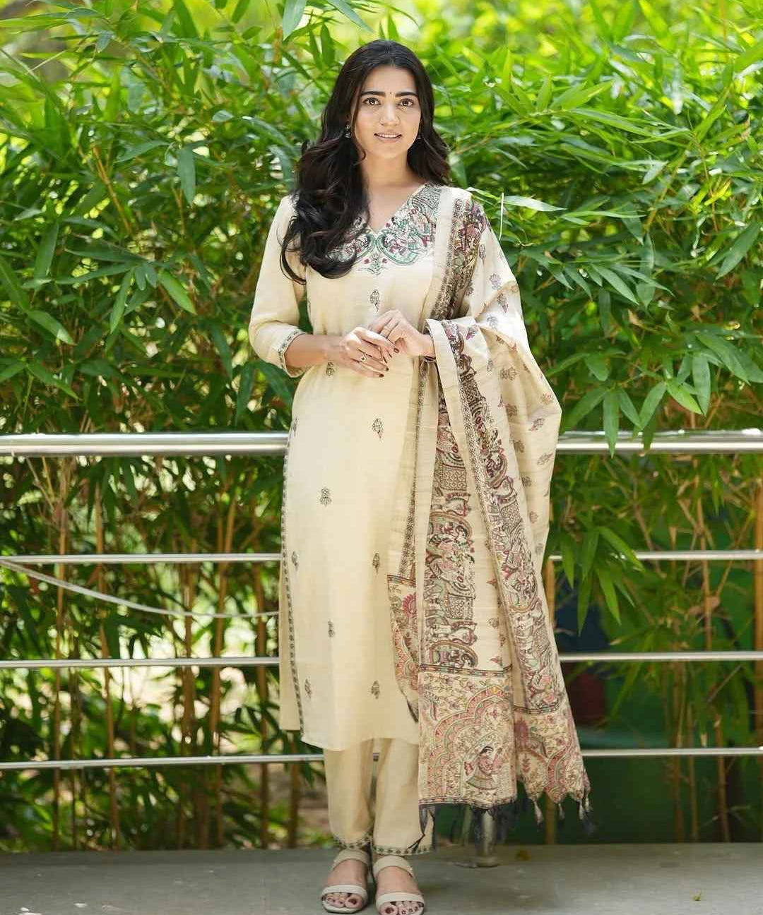 The Soft Breathable Khadi Silk Suit Set