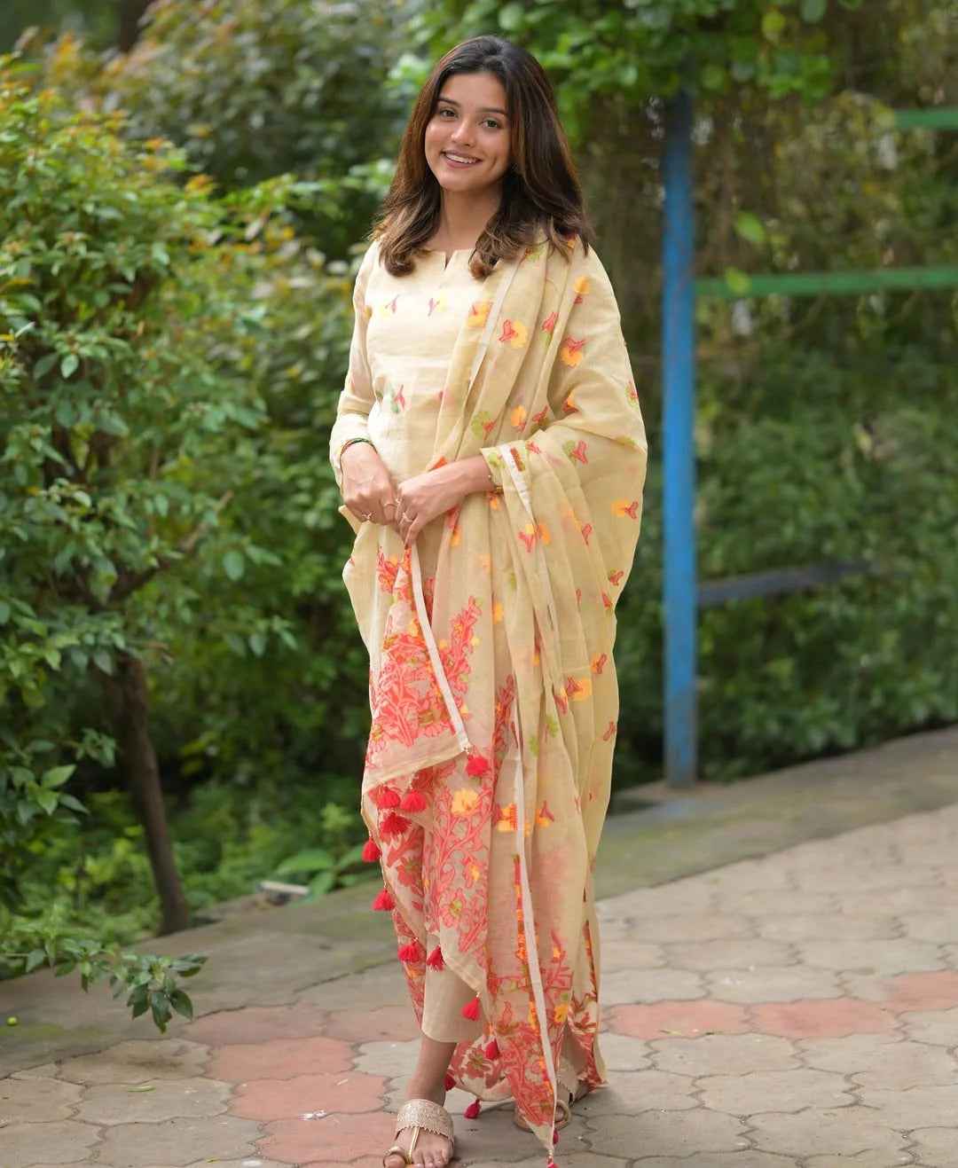 Jamdani Suit Set