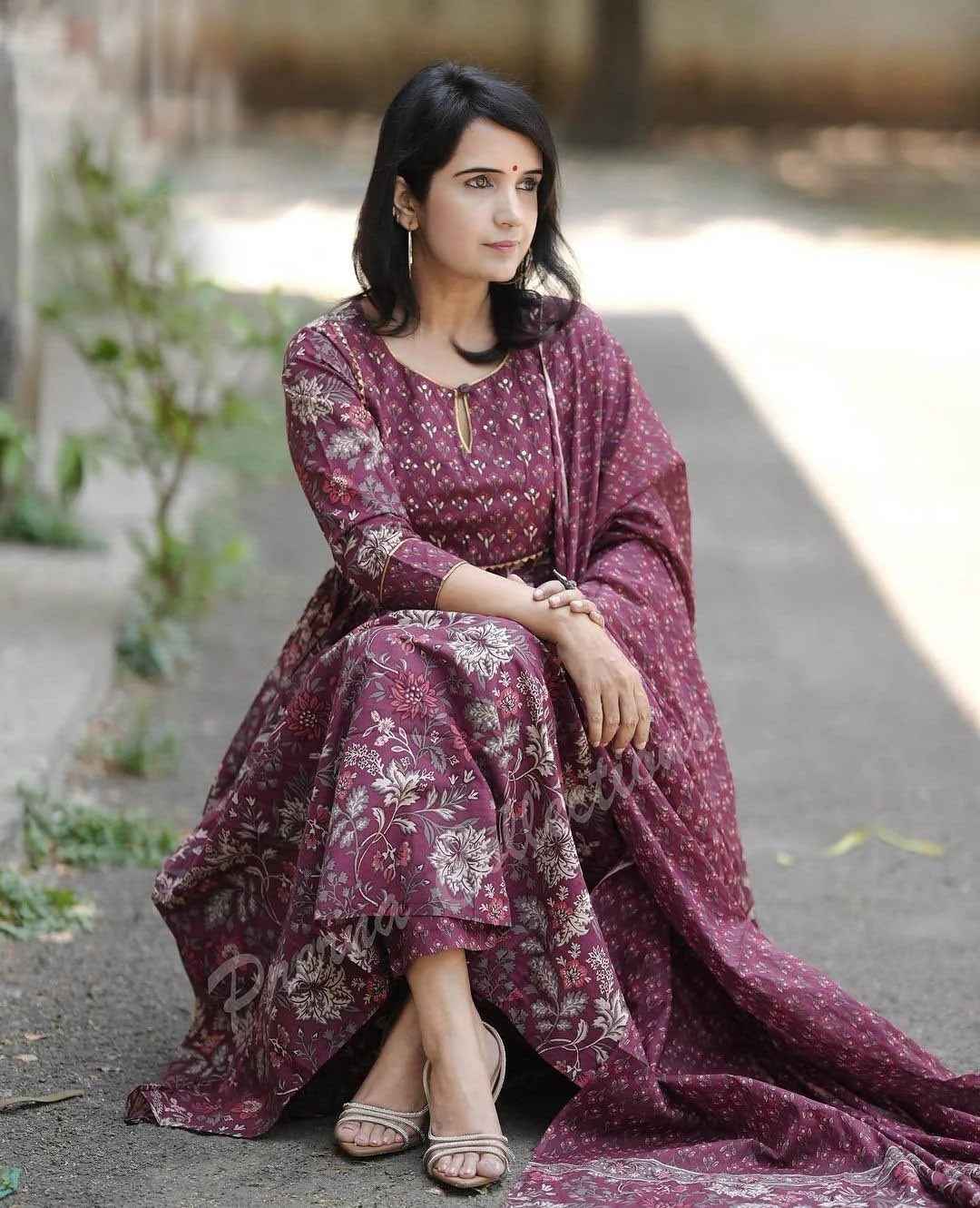 Plum Garden Pure Viscose Suit Set