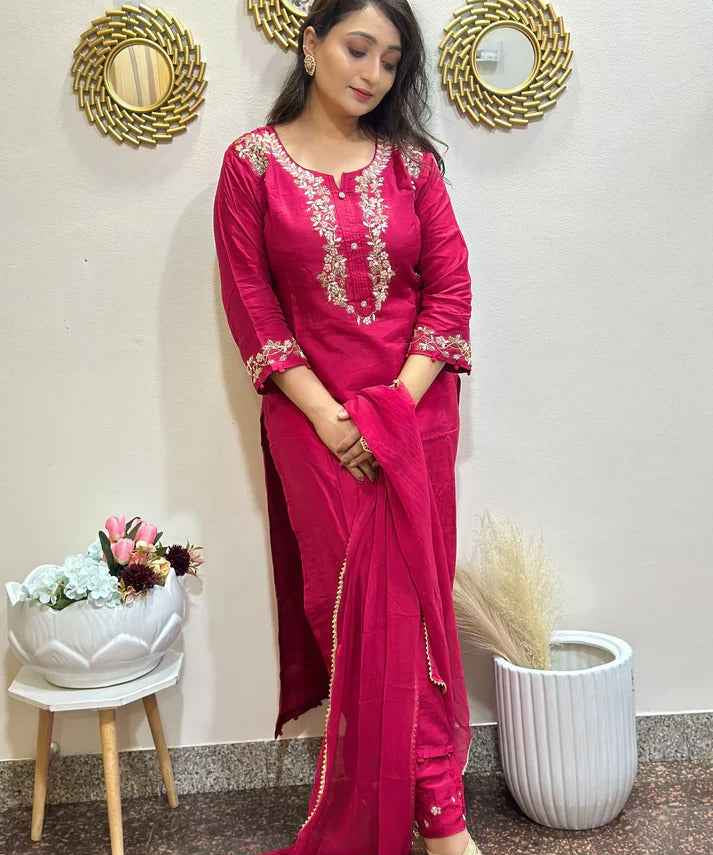 Handwork red embroidered kurti set