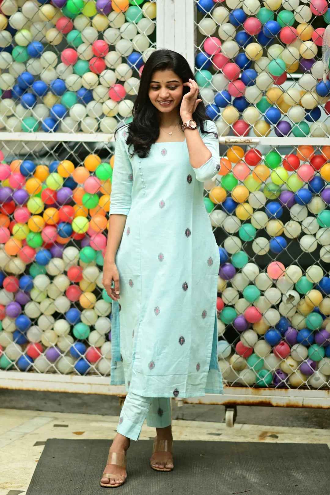Aqua Threads