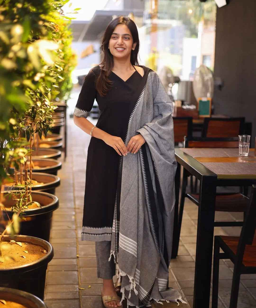 Black with White & Grey Cotton Kadhambari Set