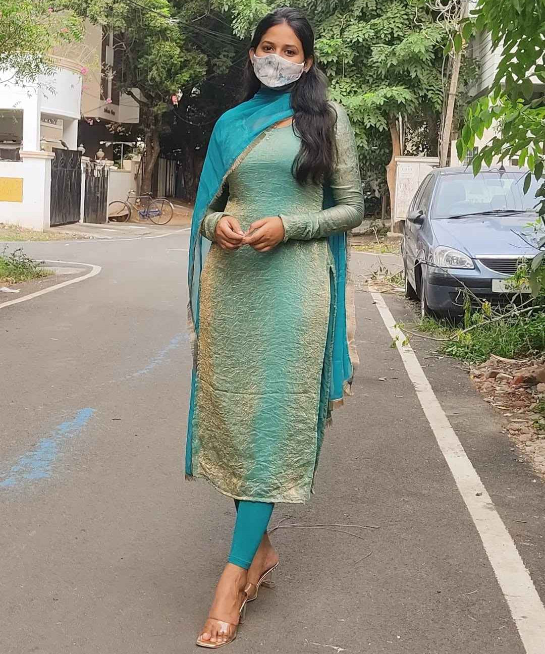 CRUSHED SILK KURTA-SET