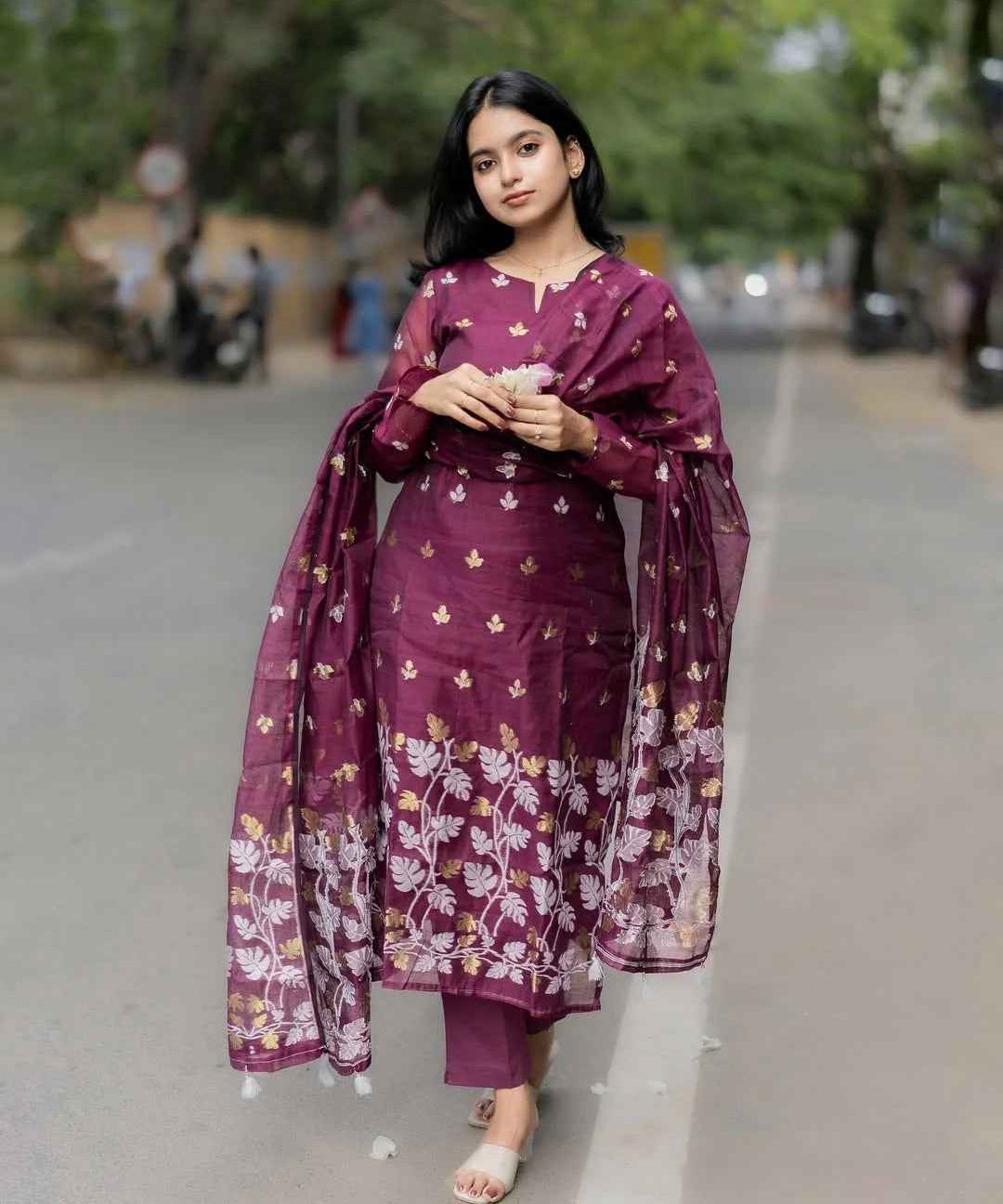 Elegance Maroon Color Kurta Set