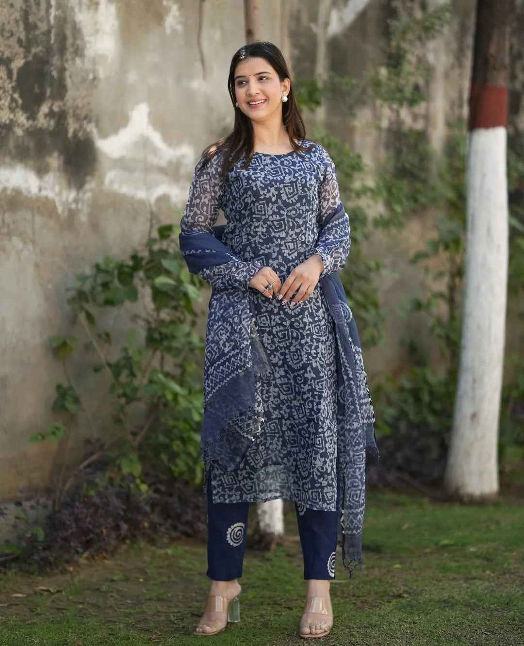 Radiate Charm Baatik Print Breezy Handblock Kota Doriya Set