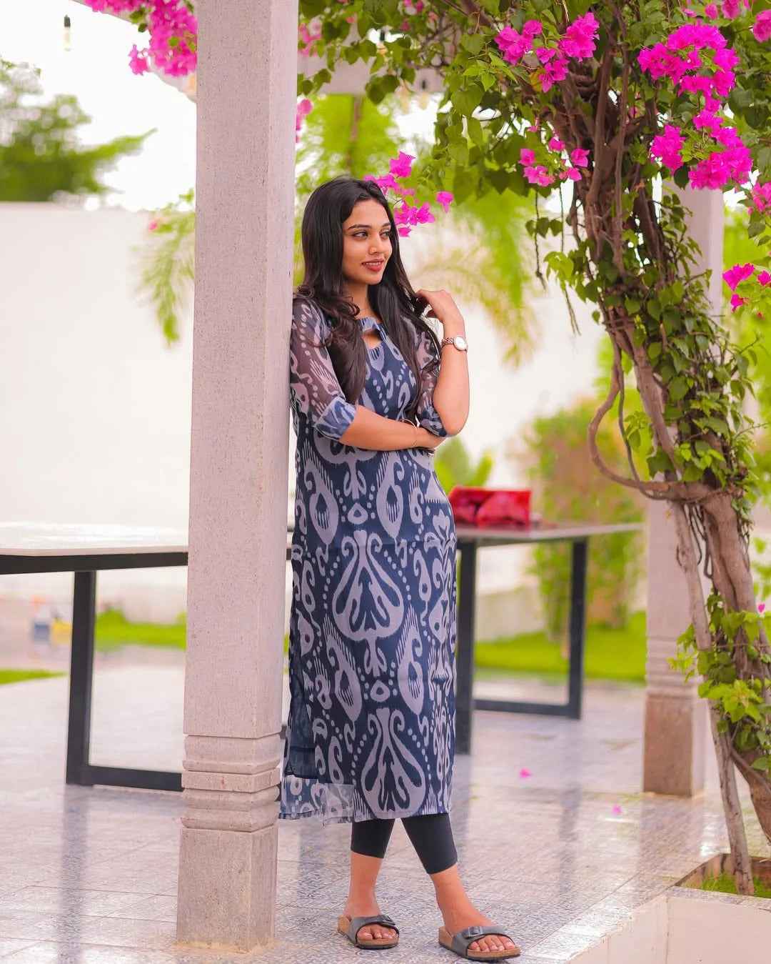 Presenting our Soft Organza Kurta Set